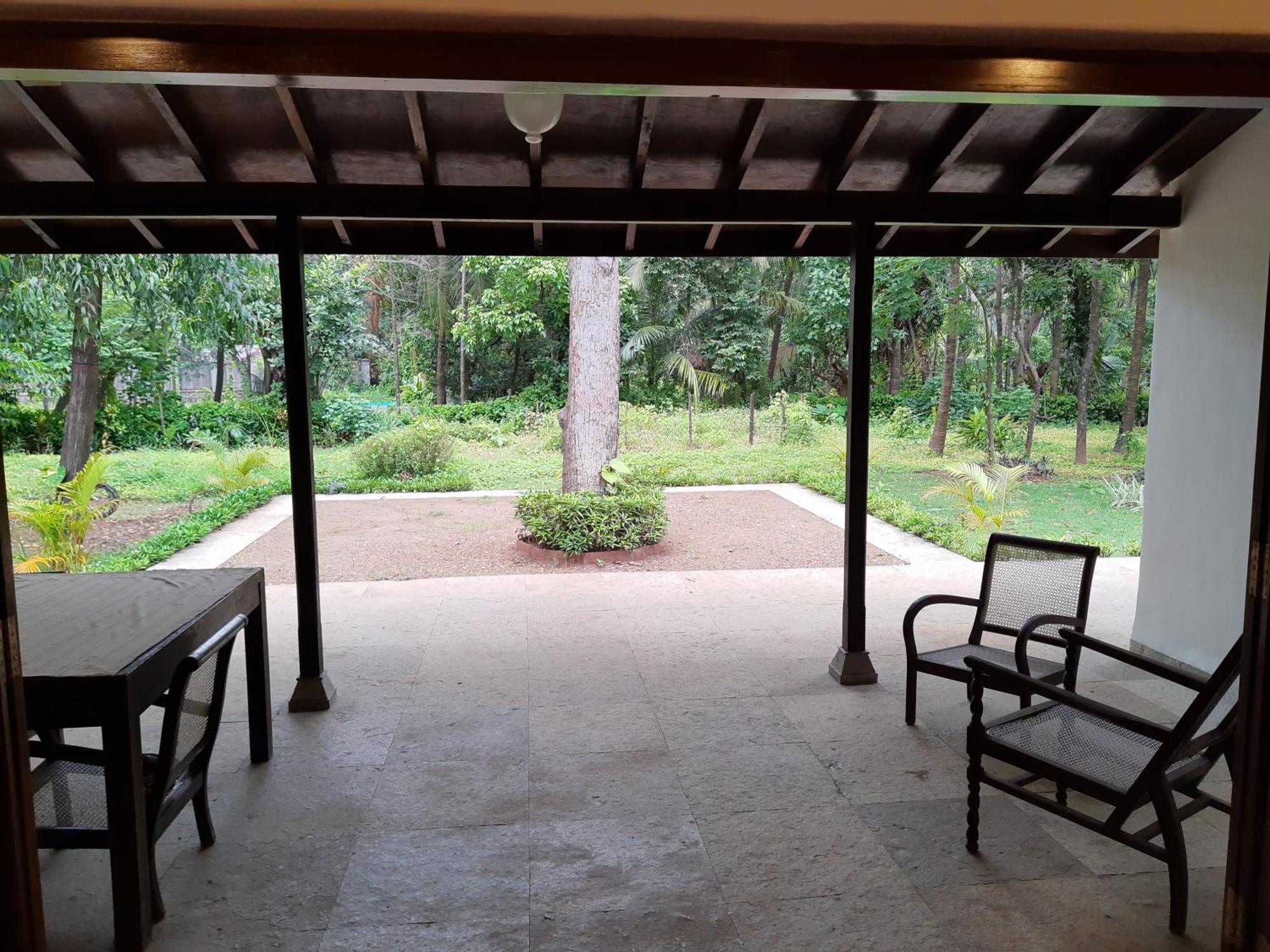 Banyan House - Luxurious 4 Bedroom Villa On One Acre, Near The Beach Nagaon  Kültér fotó