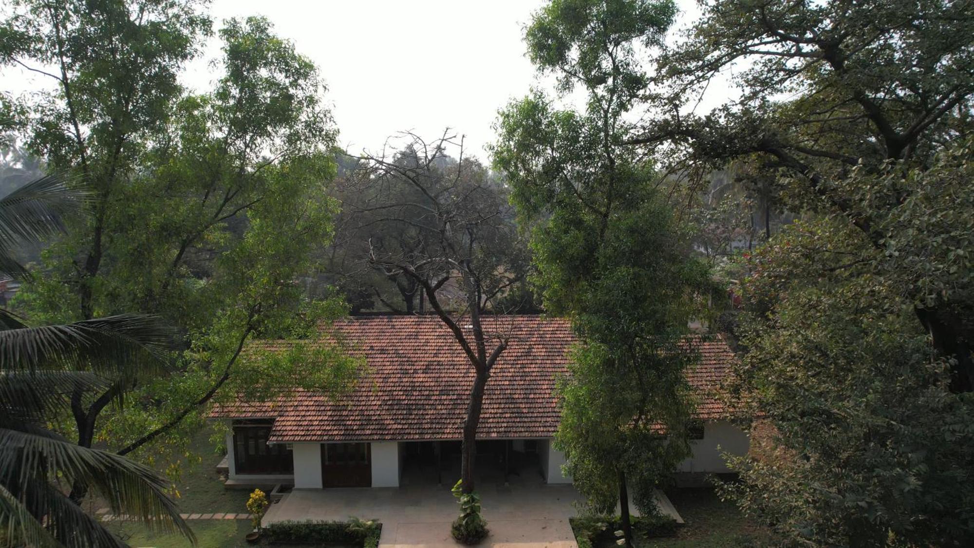 Banyan House - Luxurious 4 Bedroom Villa On One Acre, Near The Beach Nagaon  Kültér fotó